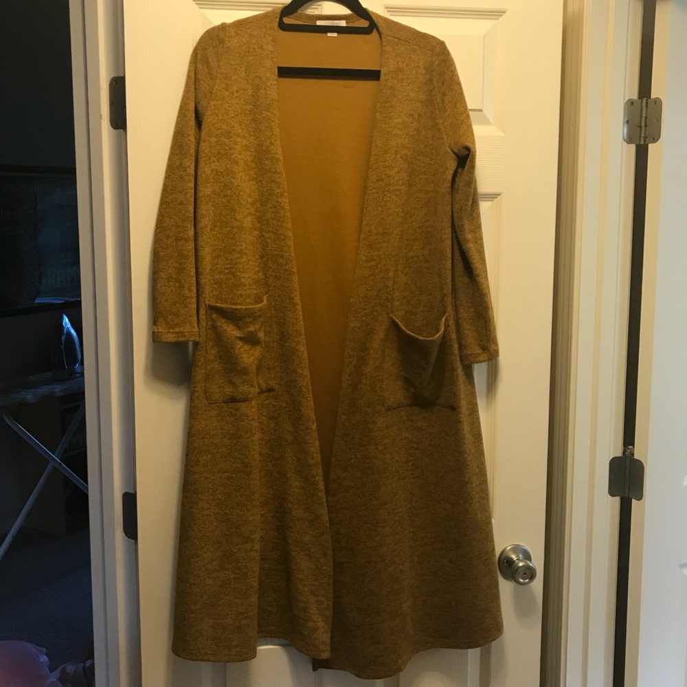Lularoe Sarah sweater size small